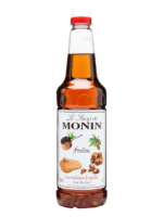 The Monin Praline Syrup x 1 litre bottle is perfect for any café setting. Featuring a clear bottle with a white label adorned with images of pralines and nuts, and finished with a red cap, it is an ideal choice for baristas.